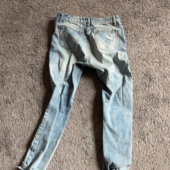 Distressed high waisted jeans - Picture 2 of 2